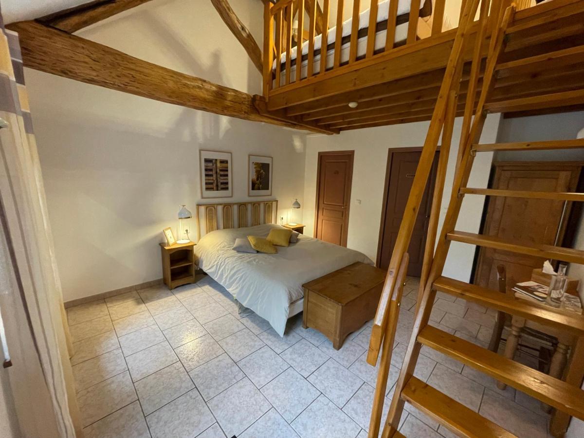 Bed and Breakfast le goluret Couvignon Esterno foto